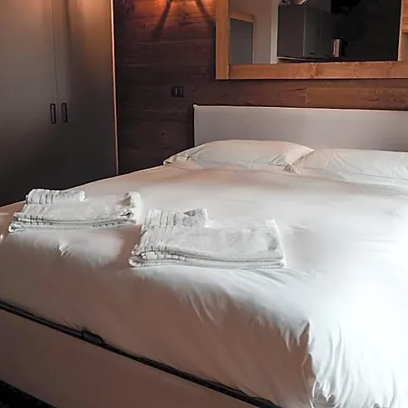 호텔 Everest - Luxury 3*
