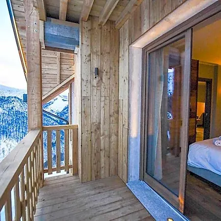 Everest - Luxury 3*